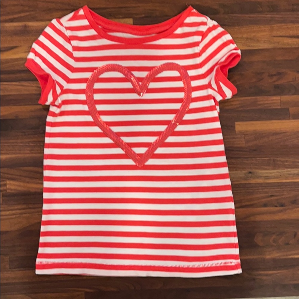 Crazy 8 Girls Size S (5-6) Heart Shirt EUC